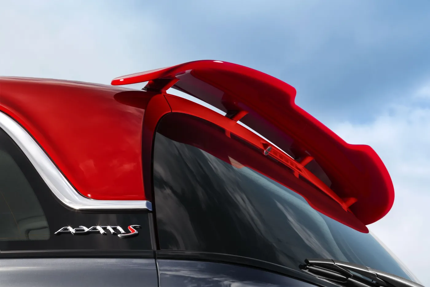 6820532-opel-adam-s.jpg