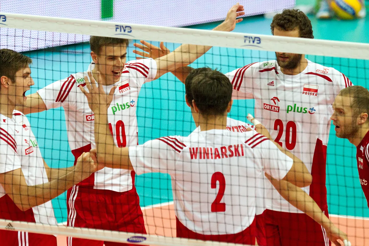 6835409-radosc-polakow.jpg