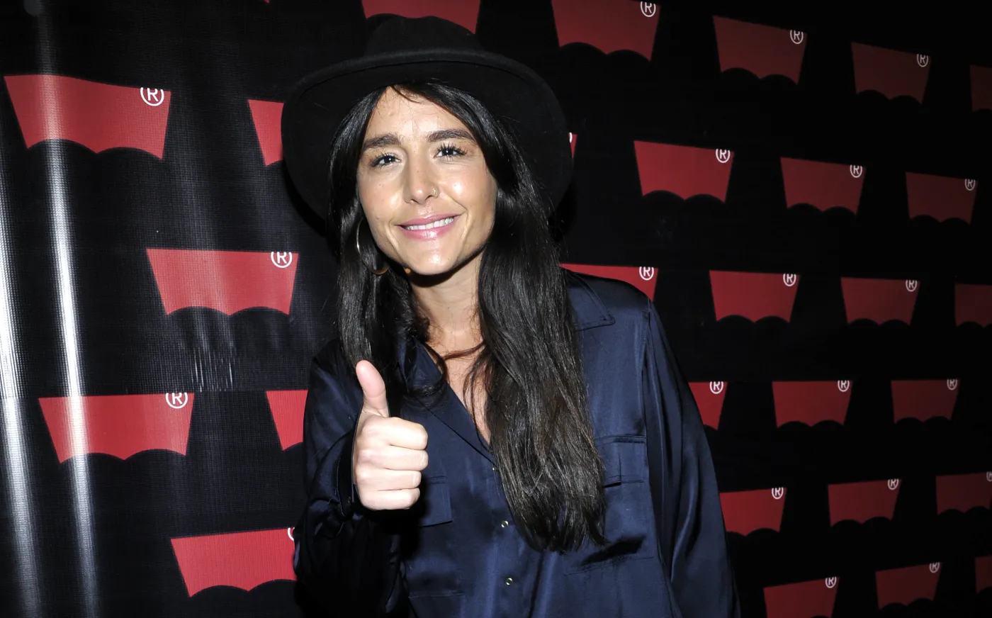 6838825-jessie-ware.jpg