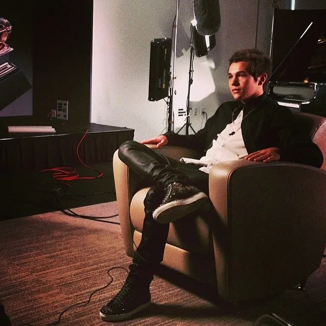 6861061-austin-mahone.jpg