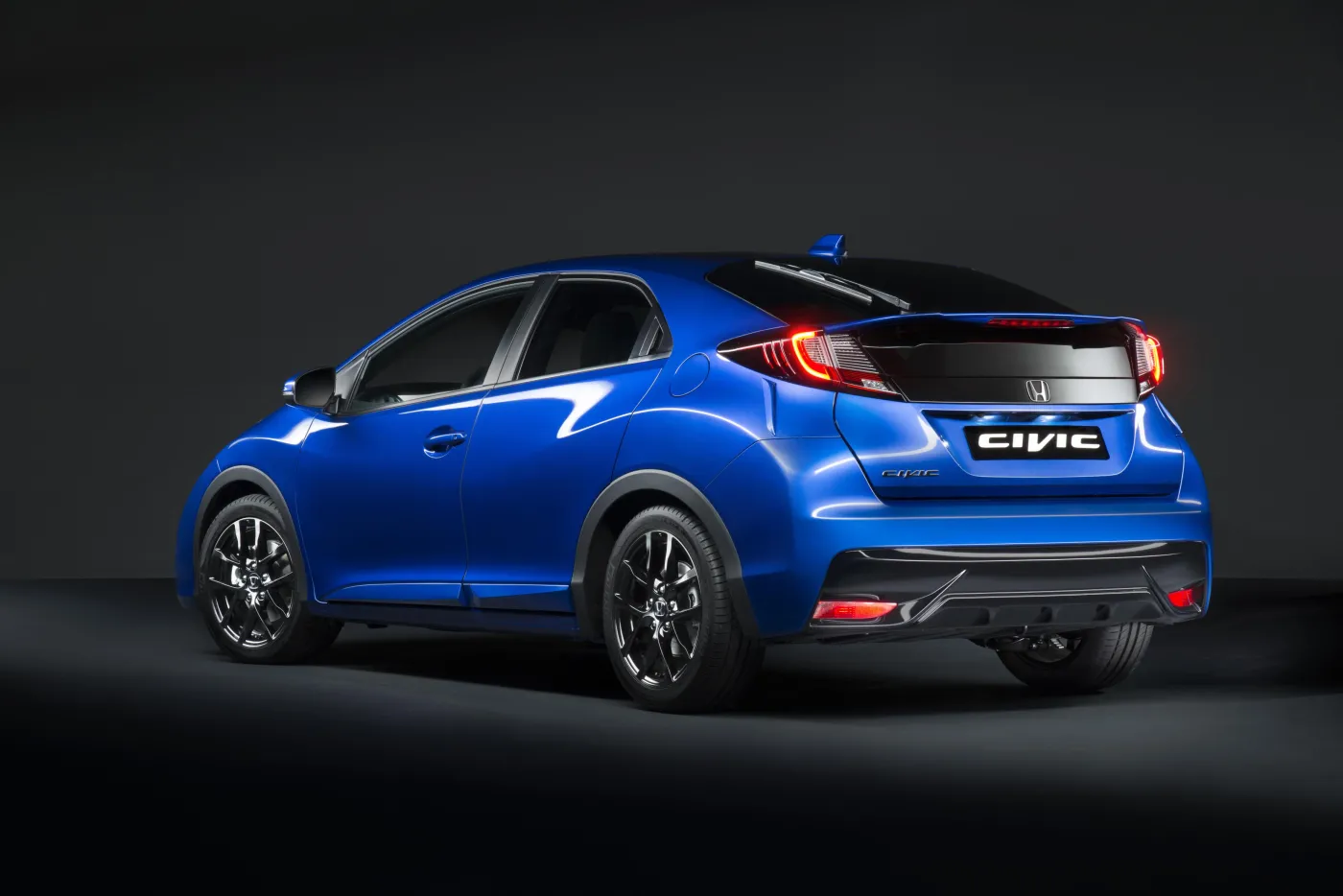 6872647-honda-civic.jpg