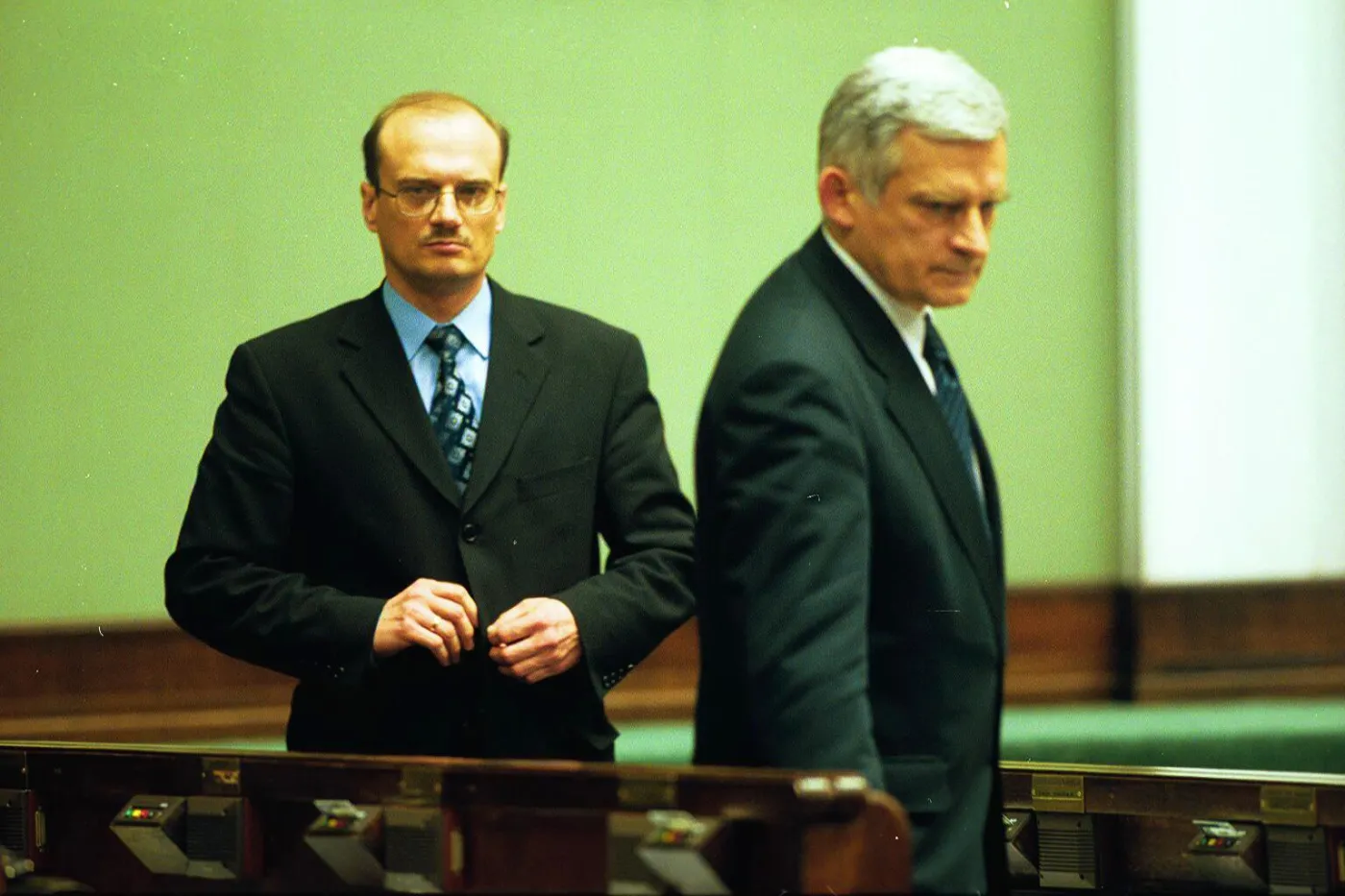6877524-jerzy-buzek.jpg