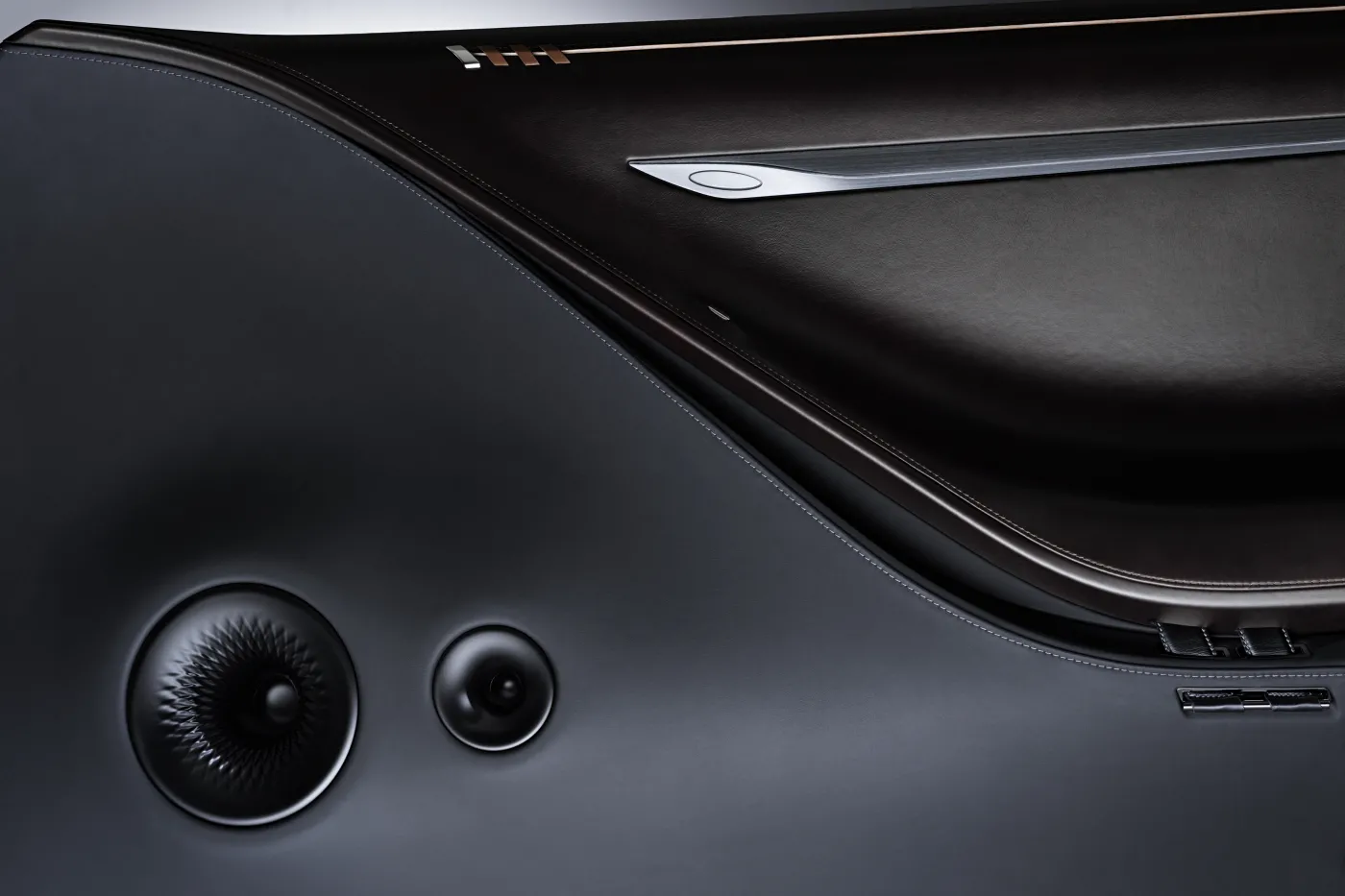 6892452-infiniti-q80.jpg