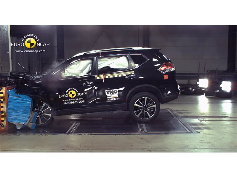 6918379-nissan-x-trail.jpg