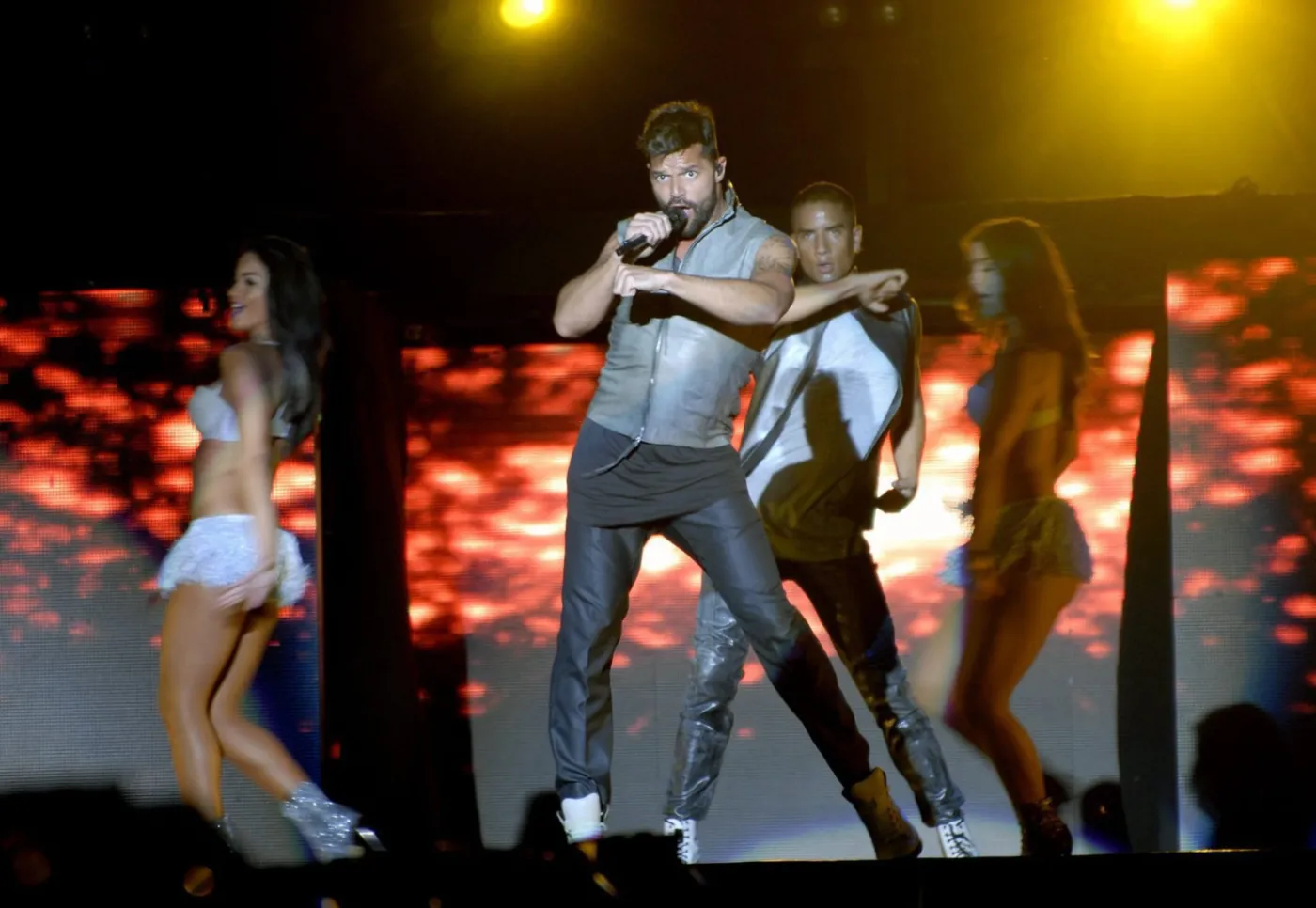 6989242-ricky-martin.jpg