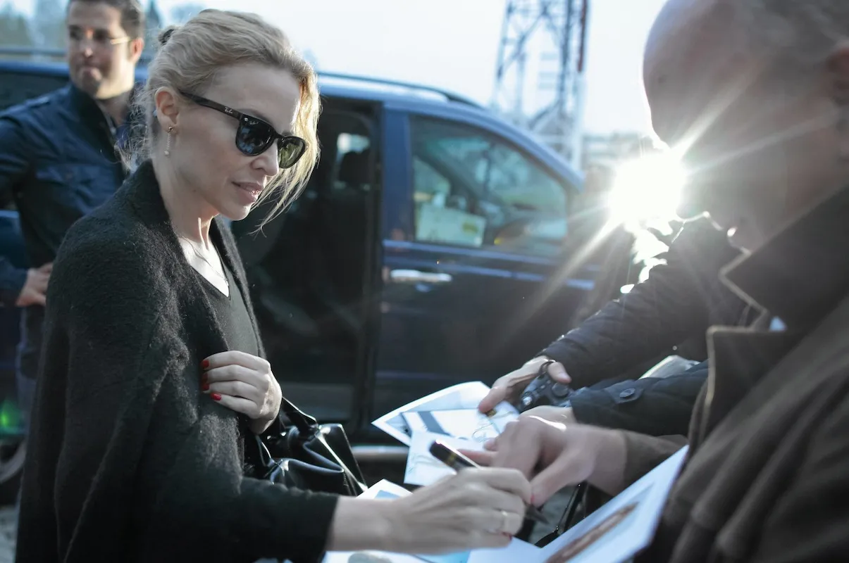 7008283-kylie-minogue.jpg