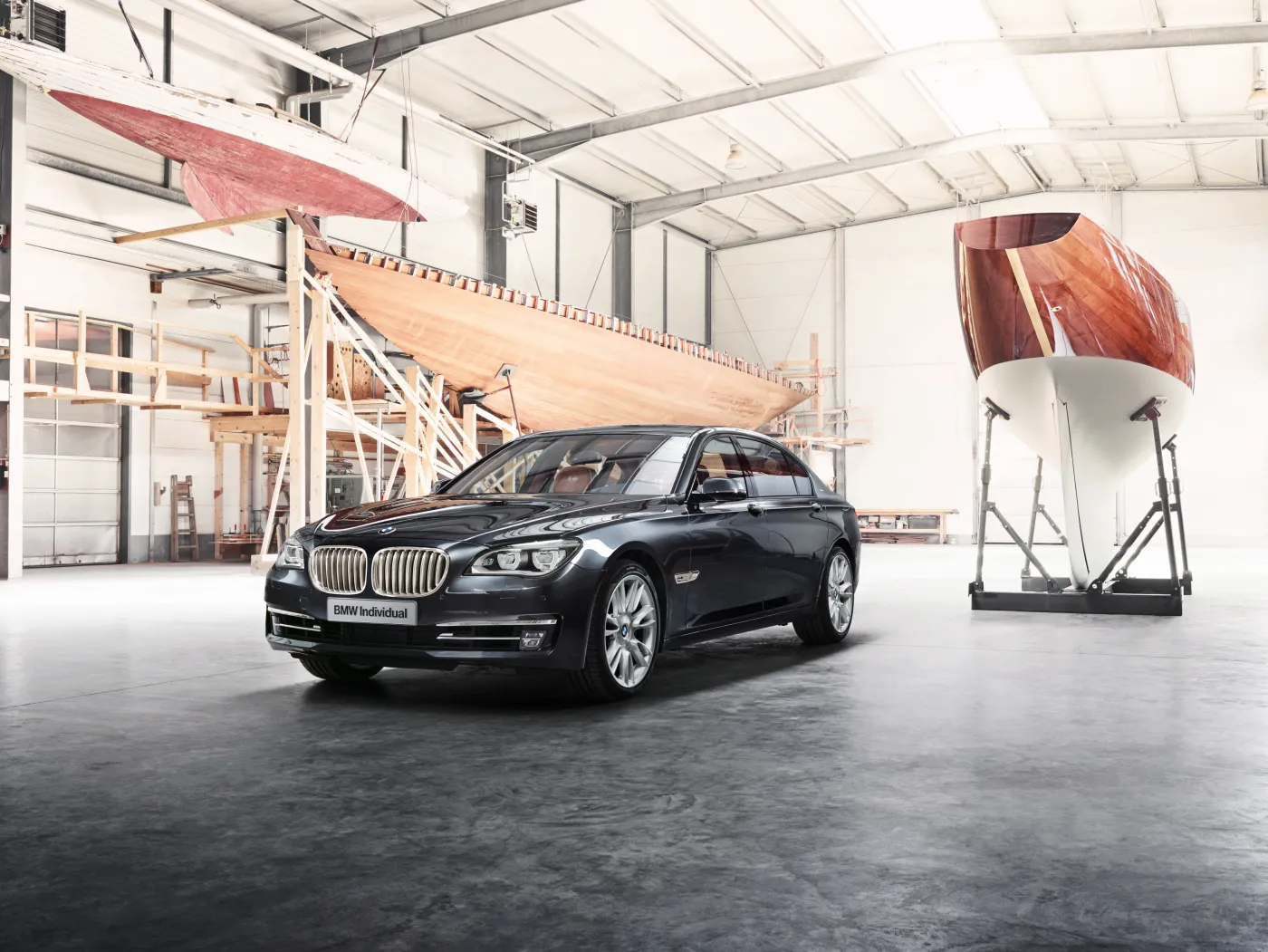 7481986-bmw-serii-7.jpg