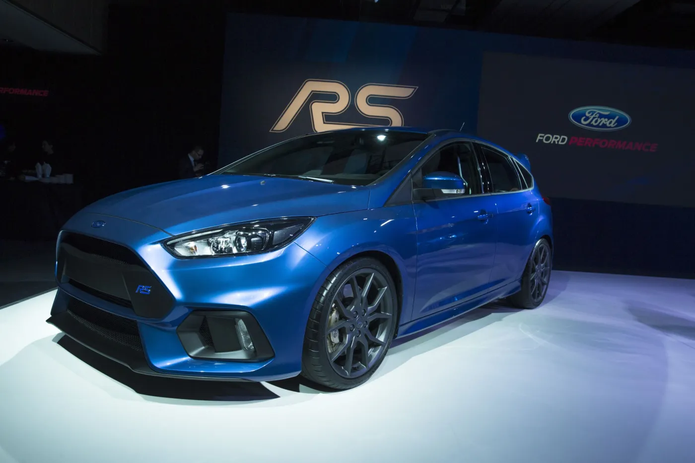 7504953-ford-focus-rs.jpg