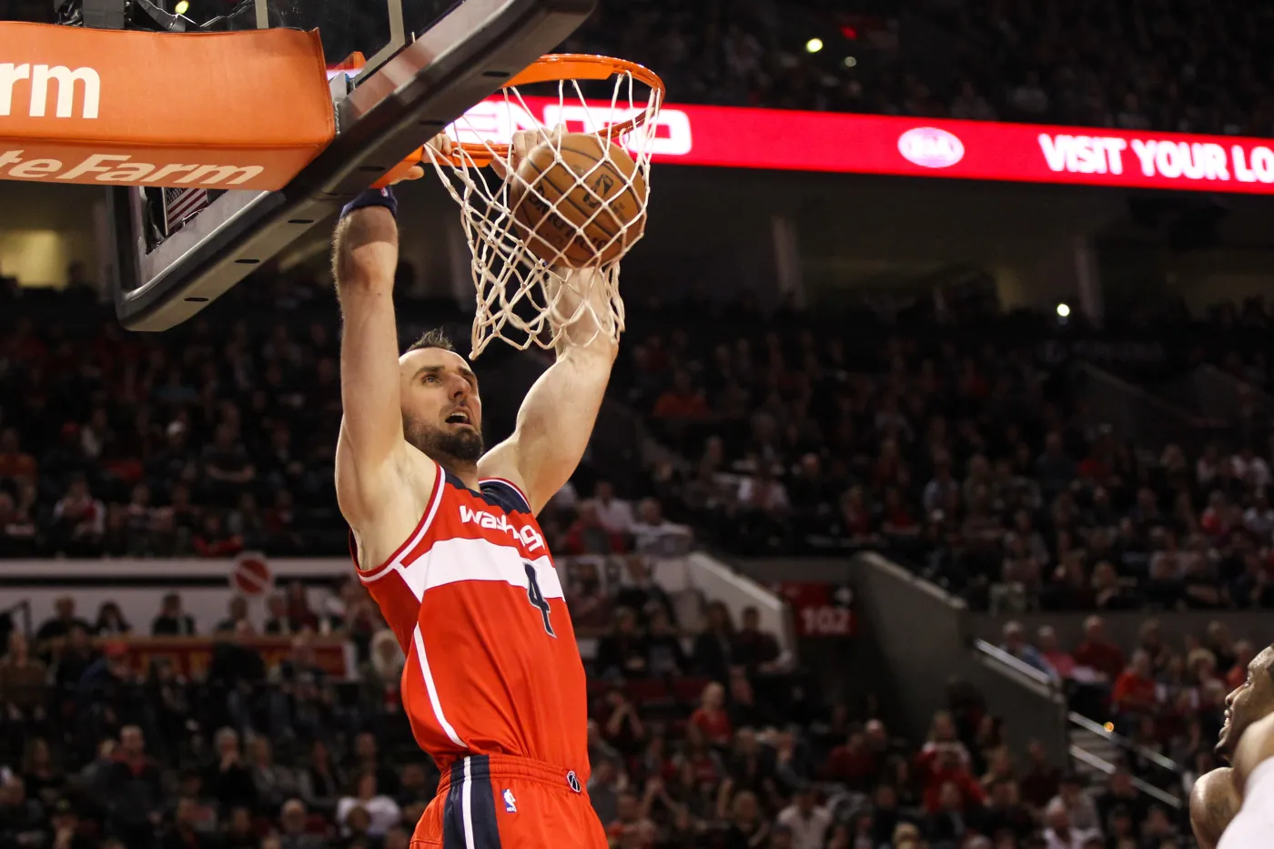 7395988-marcin-gortat.jpg