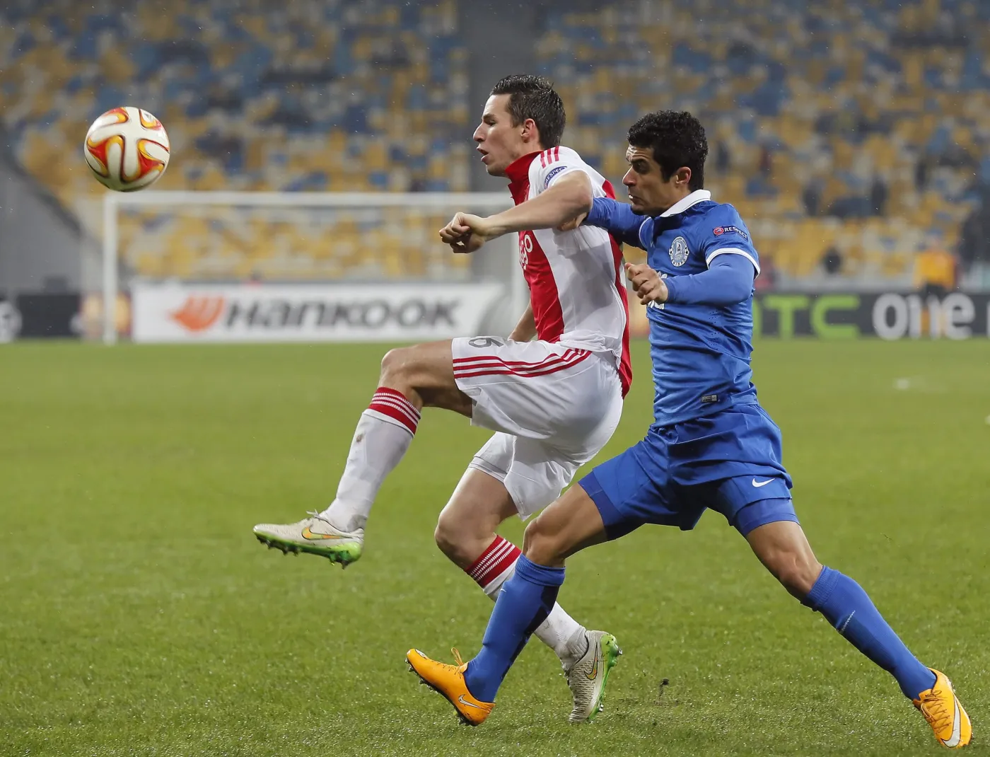 Dnipro - Ajax