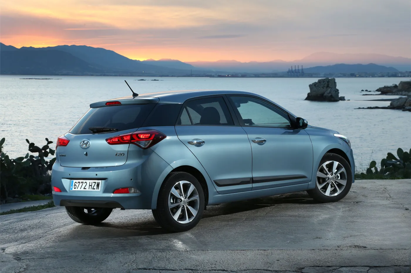 7561954-hyundai-i20.jpg