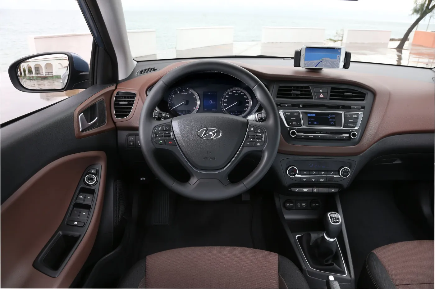 7561983-hyundai-i20.jpg