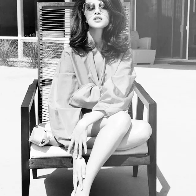 7569730-selena-gomez.jpg