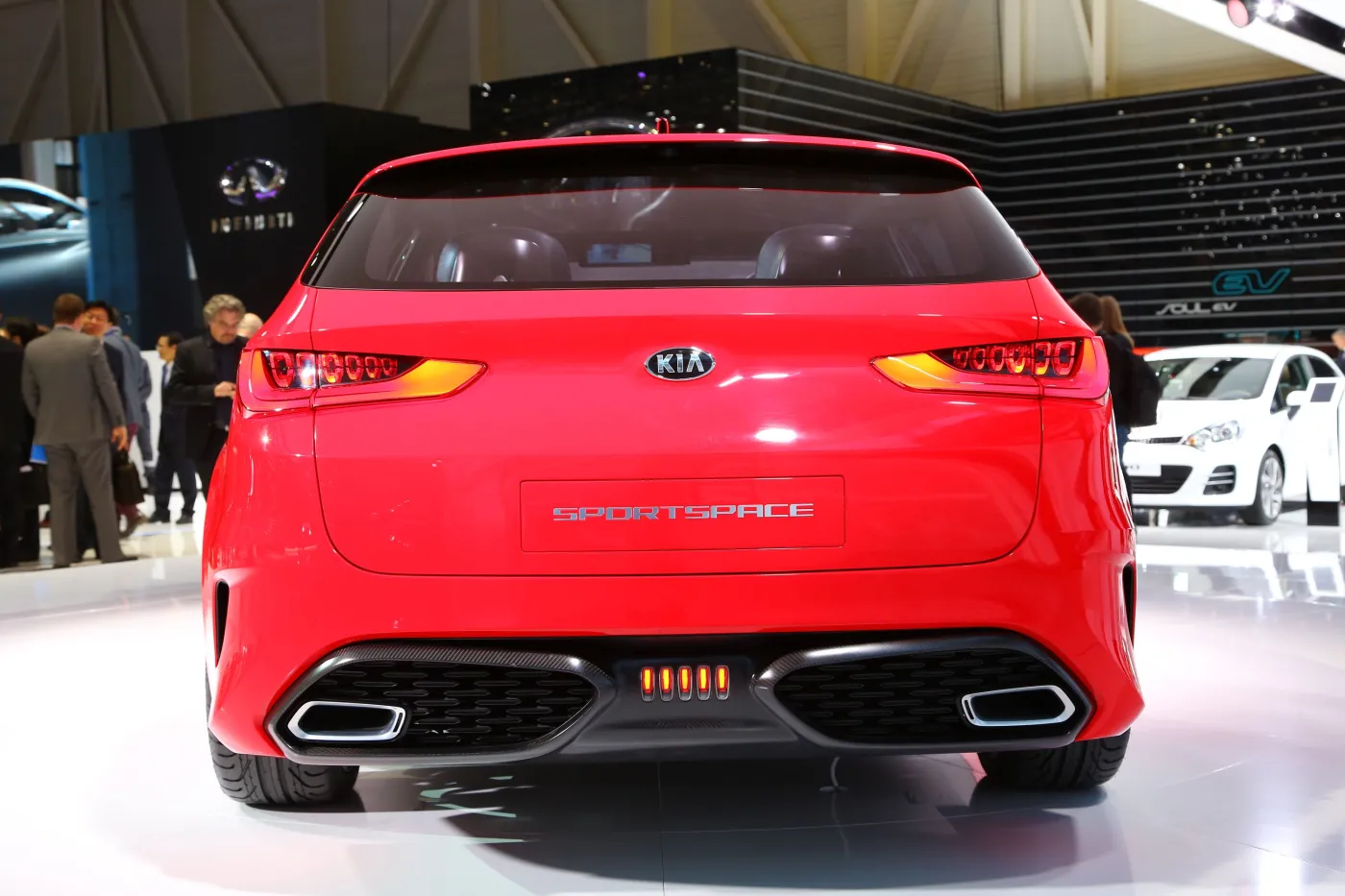 7560631-kia-sportspace.jpg
