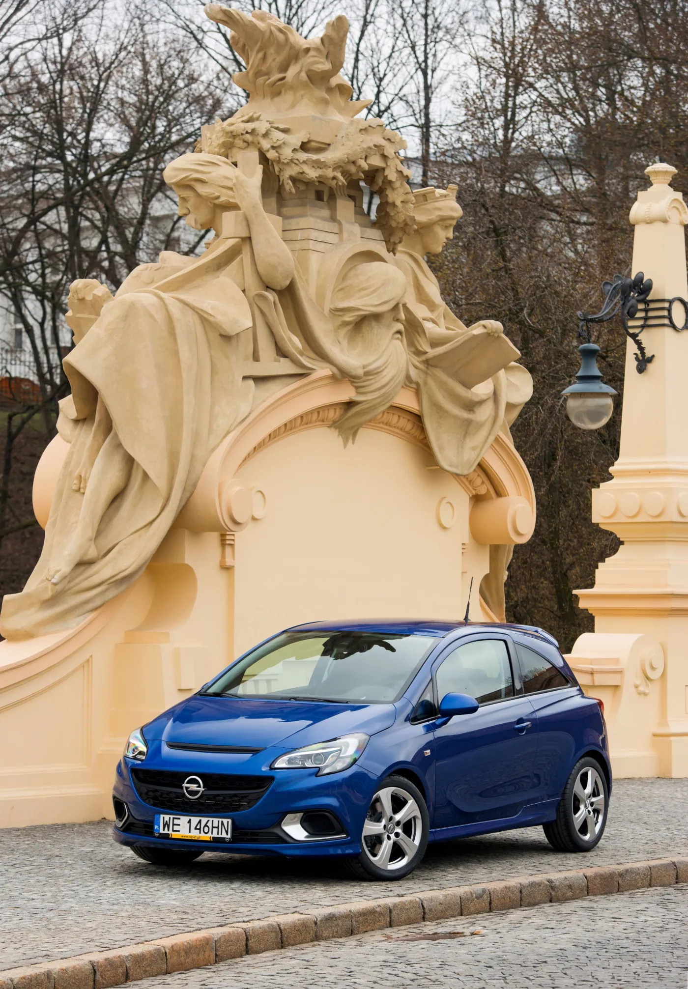 7610560-opel-corsa-opc.jpg