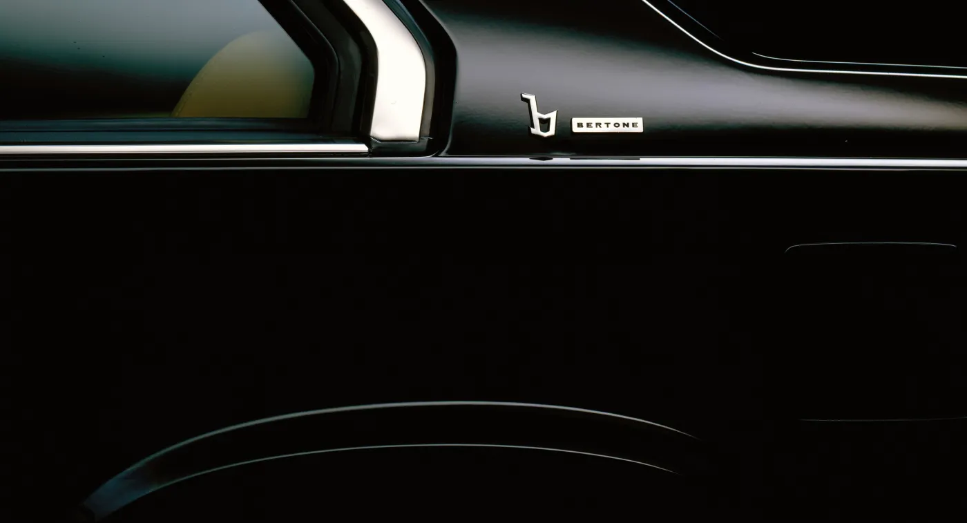 7630196-bertone-cover.jpg