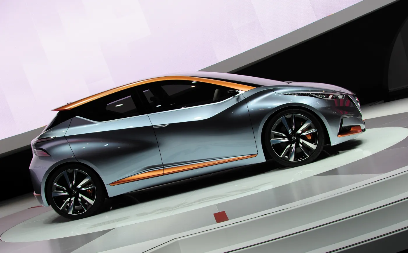 7657518-nissan-sway.jpg