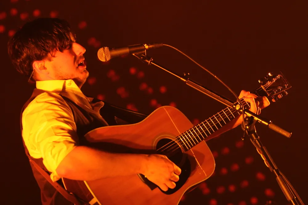 5178272-mumford-sons.jpg