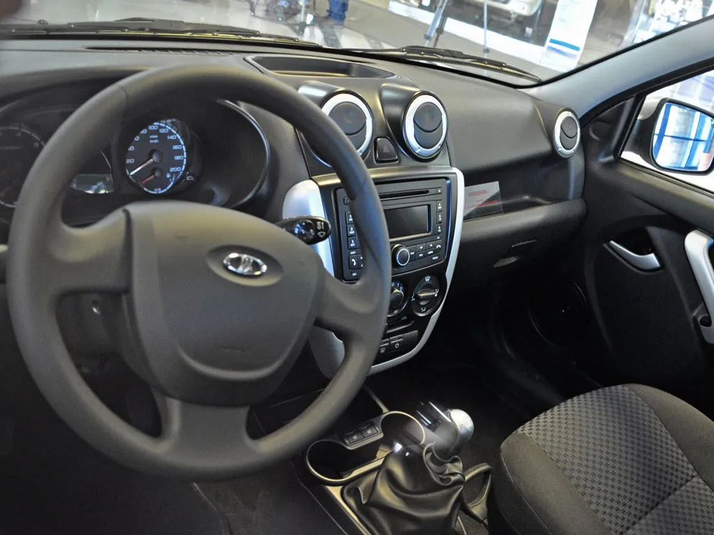 7322966-lada-granta.jpg