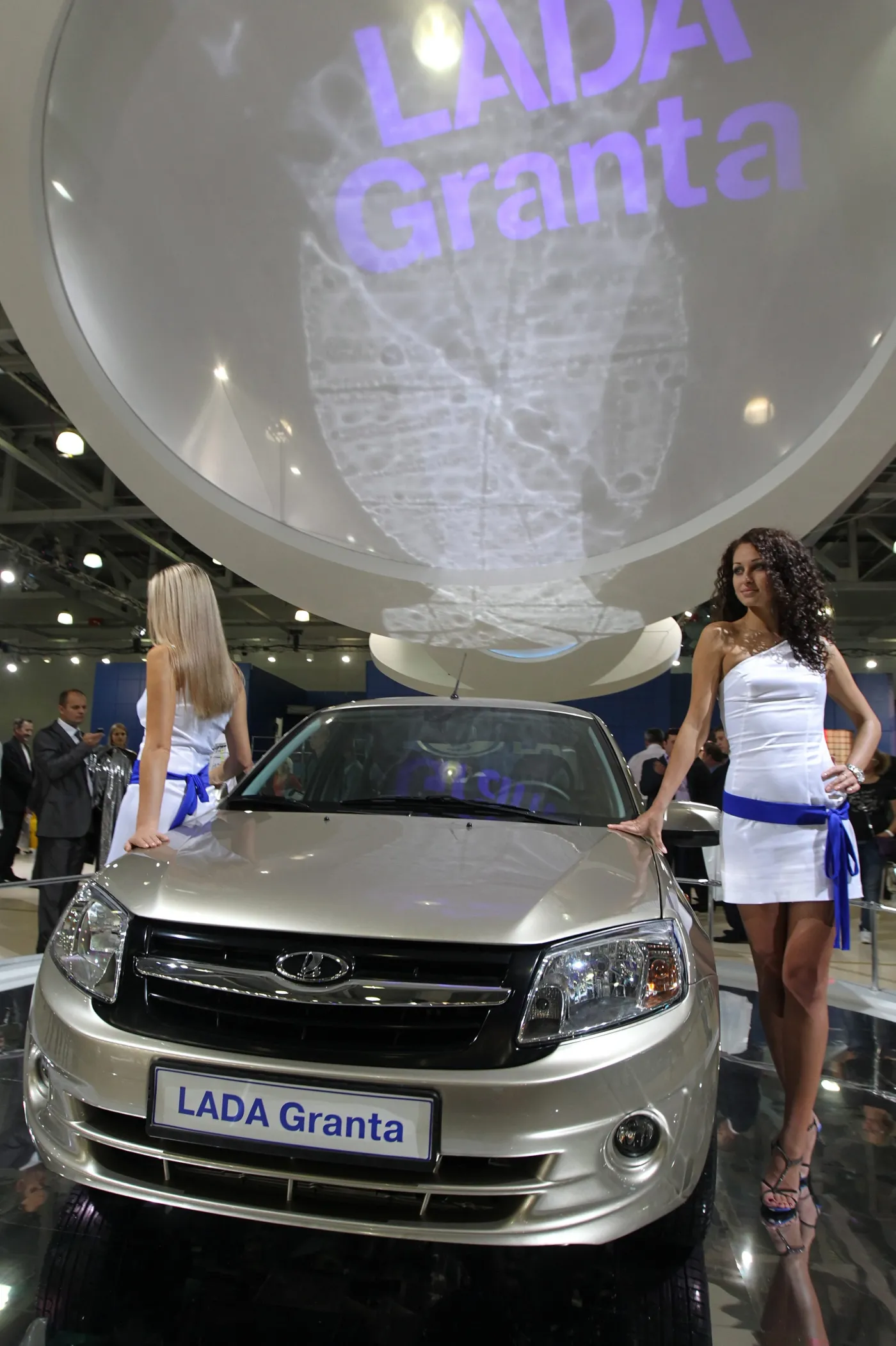 7323450-lada-granta.jpg