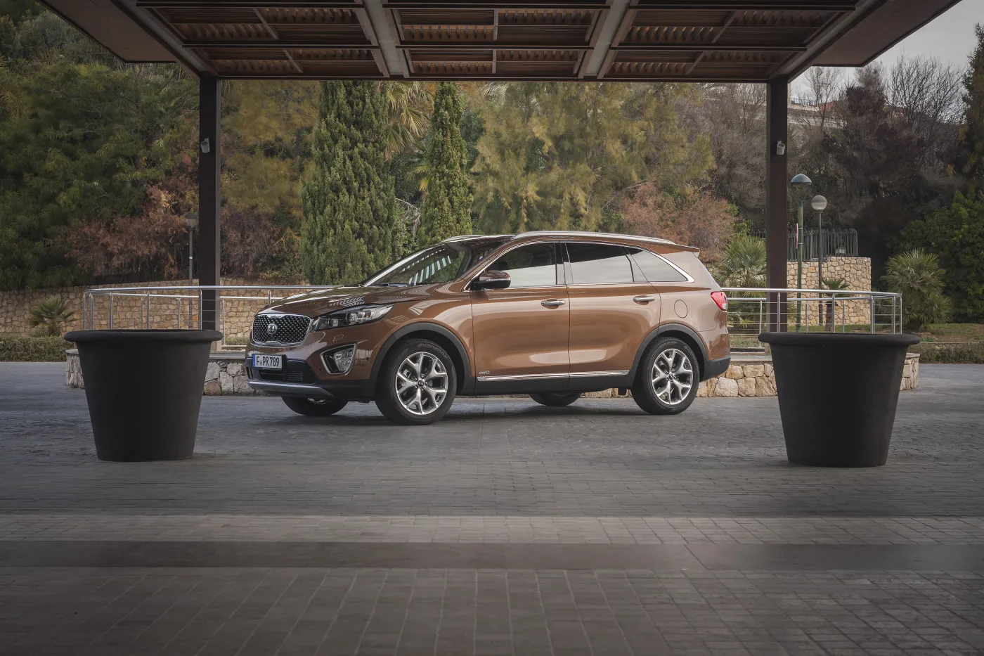 7329774-kia-sorento.jpg