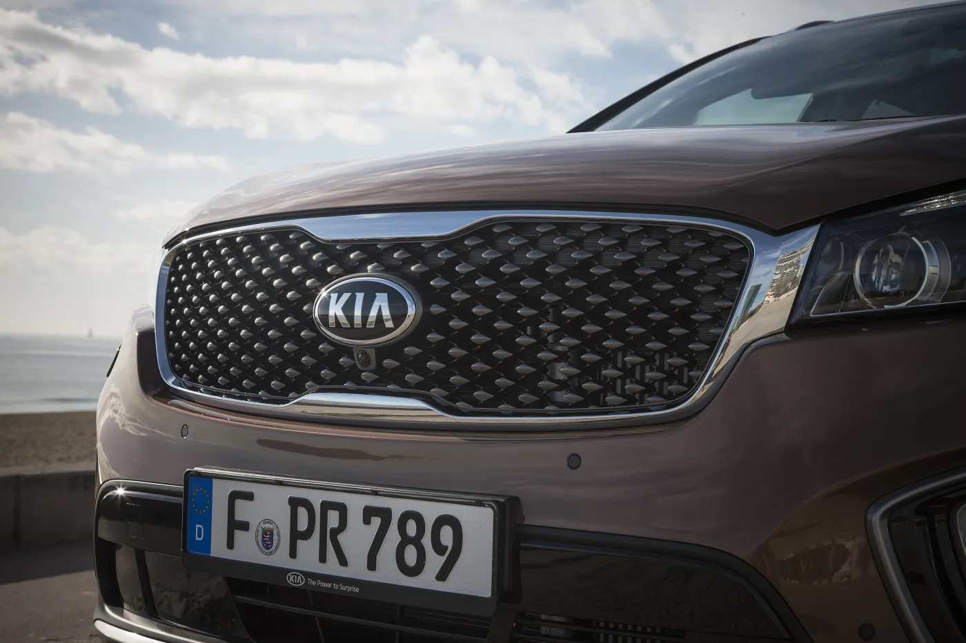 7329890-kia-sorento.jpg