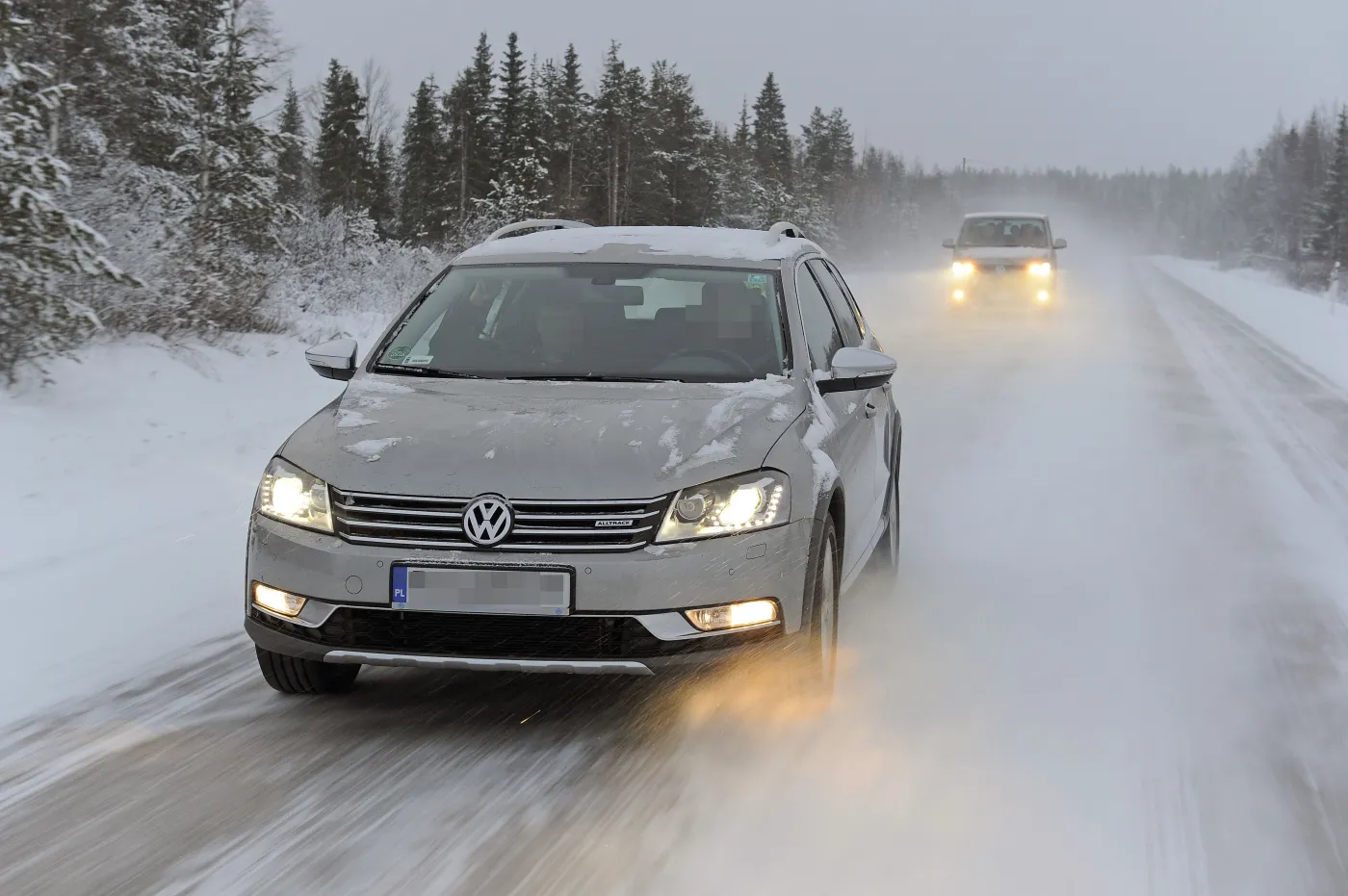 6960937-vw-fin-1305.jpg