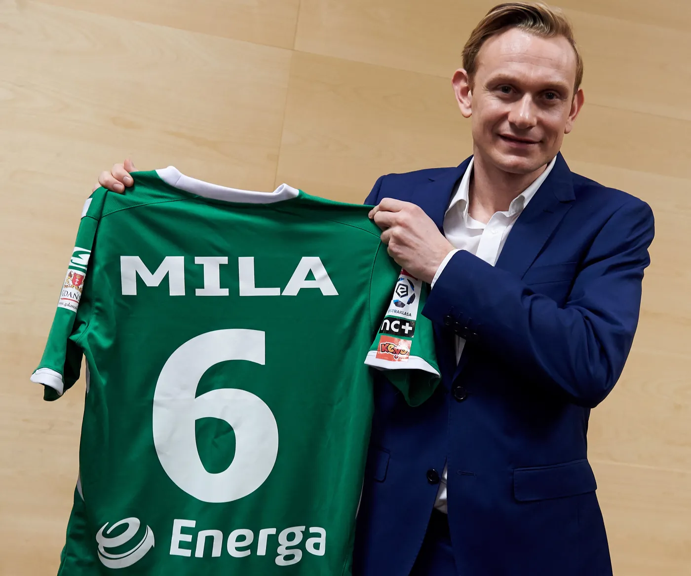 7333163-sebastian-mila.jpg