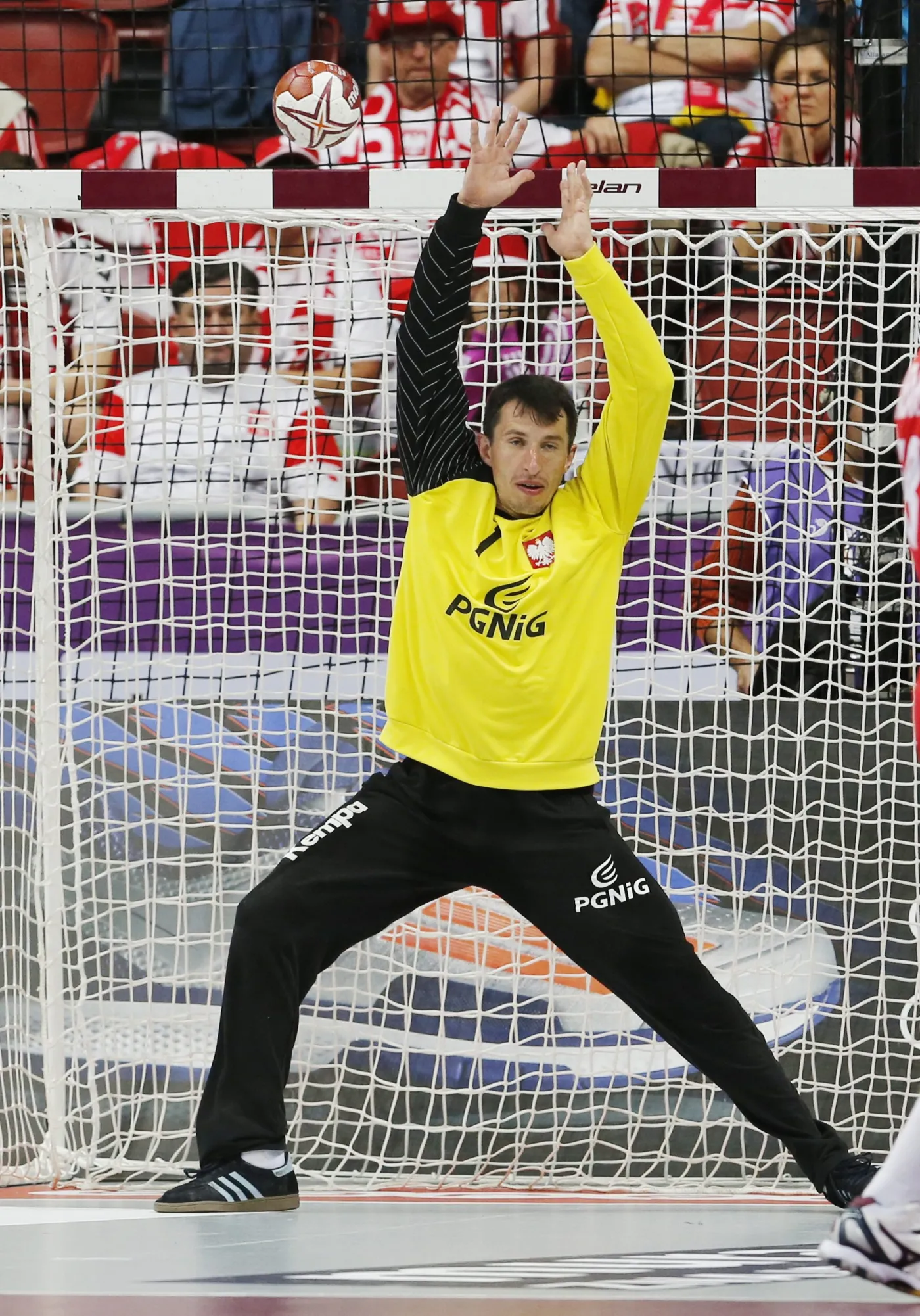 7333591-slawomir-szmal.jpg