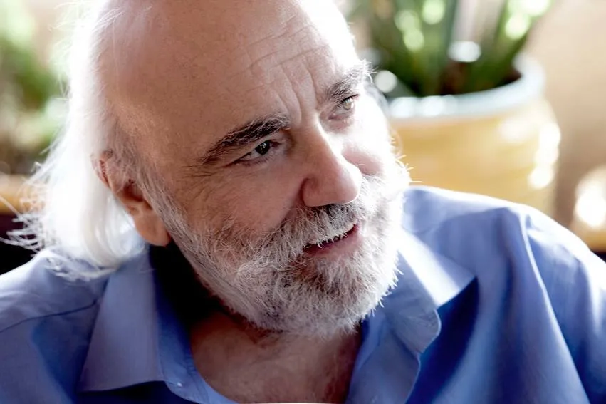 7346479-demis-roussos.jpg