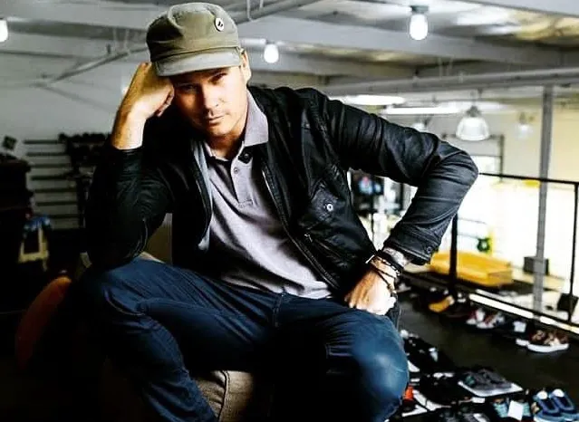 Tom DeLonge