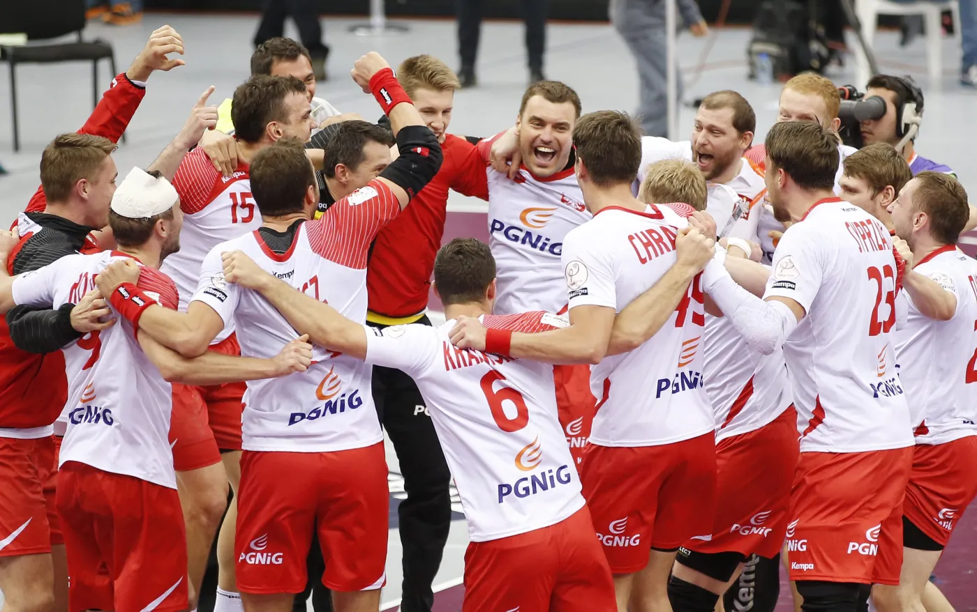 7356817-radosc-polakow.jpg