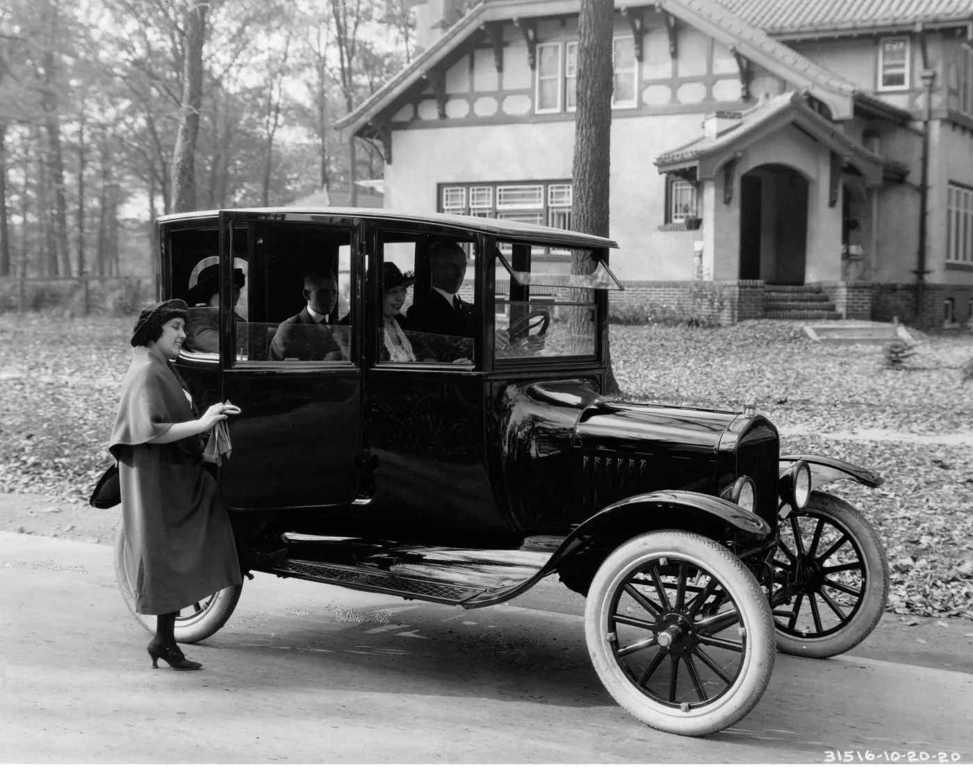 7373466-ford-model-t.jpg
