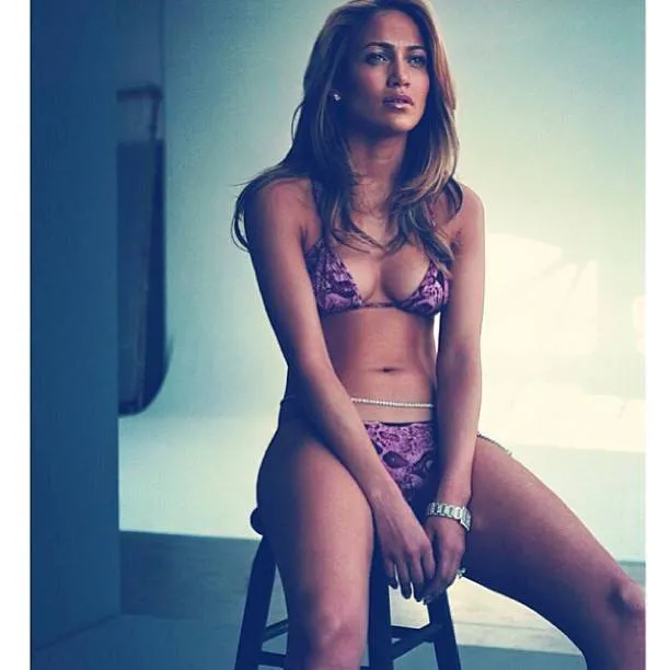 7432239-jennifer-lopez.jpg