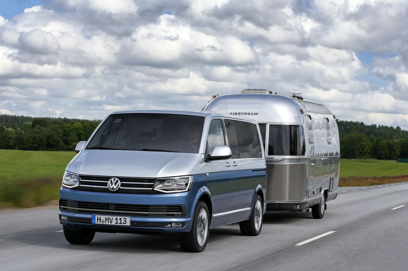 7954721-volkswagen-t6.jpg