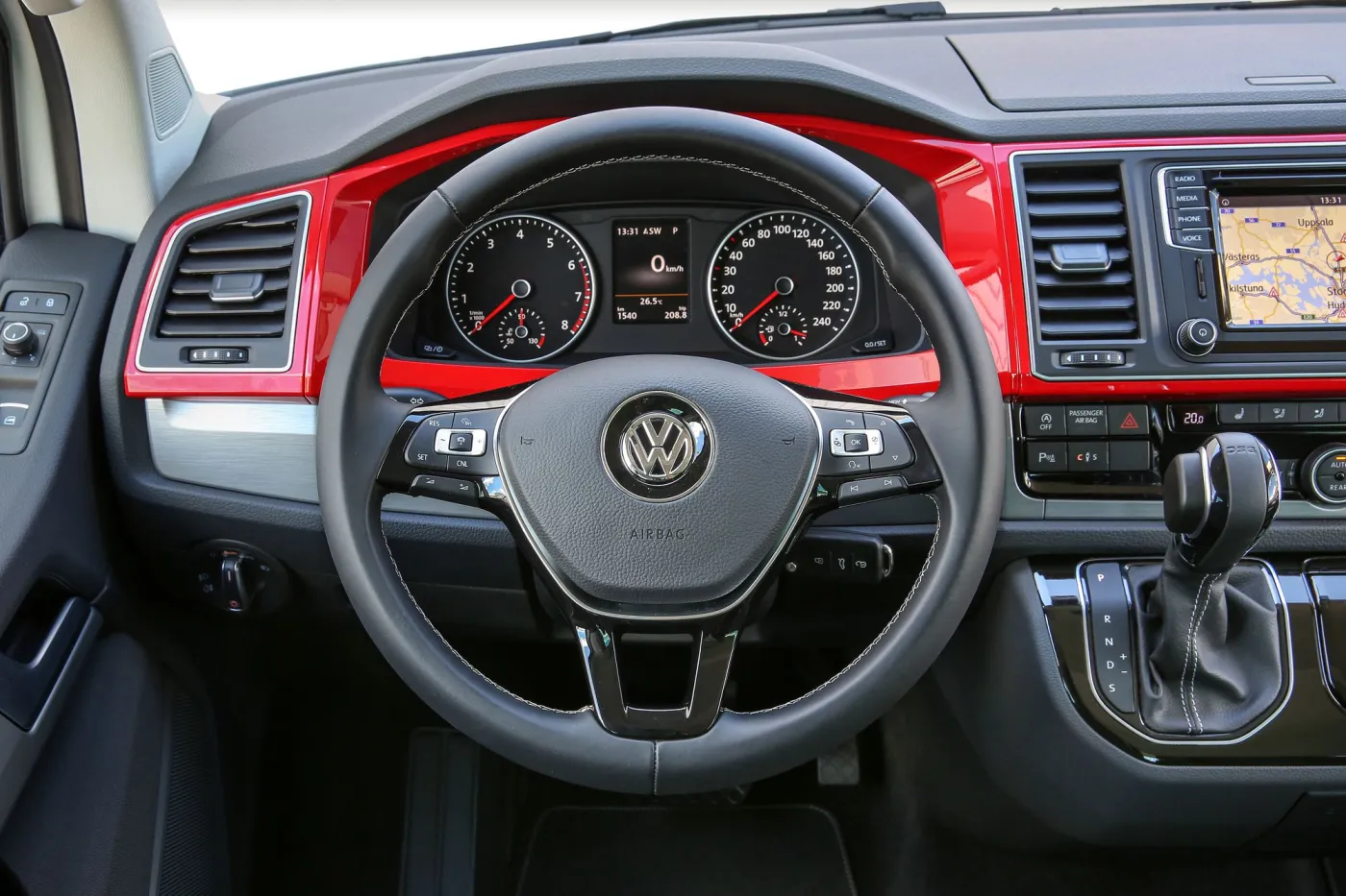 7954781-volkswagen-t6.jpg