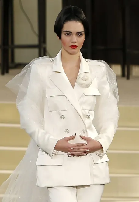 7956998-kendall-jenner.jpg