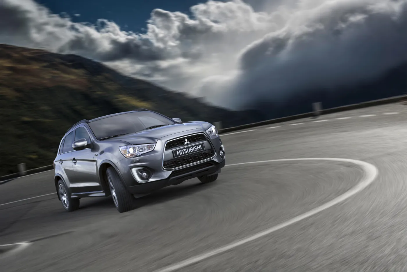 8044240-mitsubishi-asx.jpg