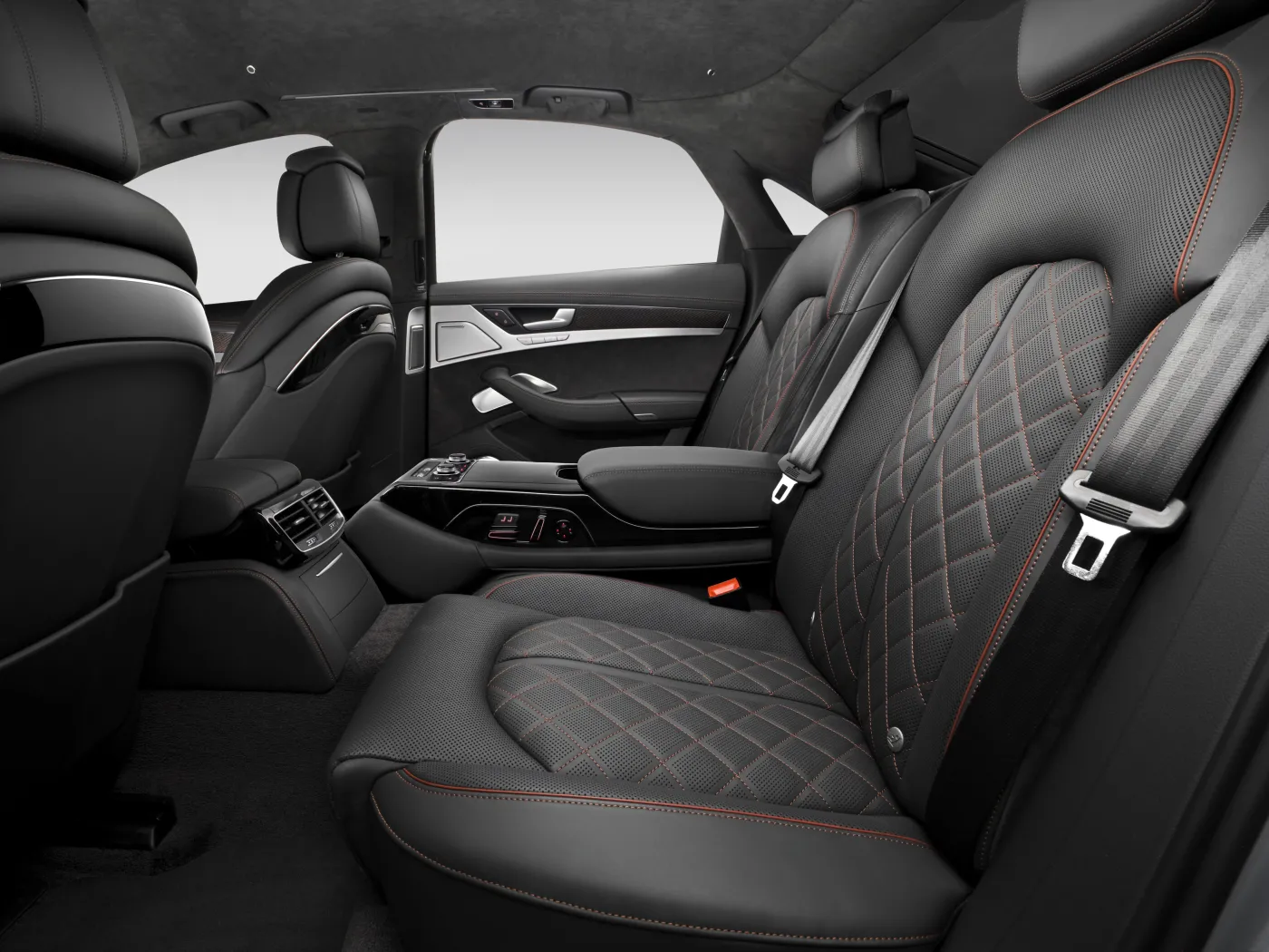 8053656-audi-s8-plus.jpg