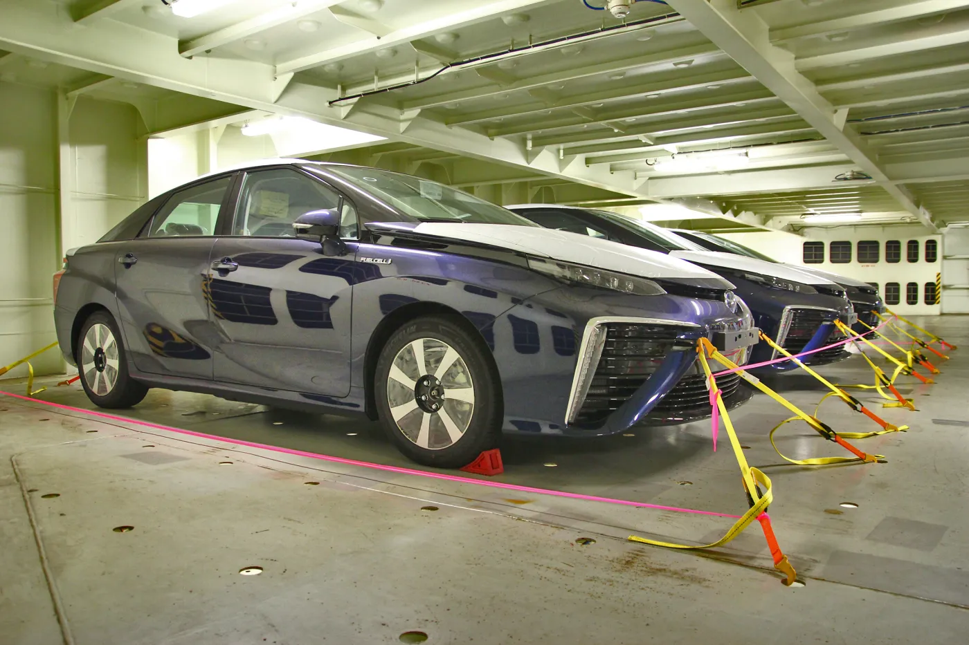 8080614-toyota-mirai.jpg