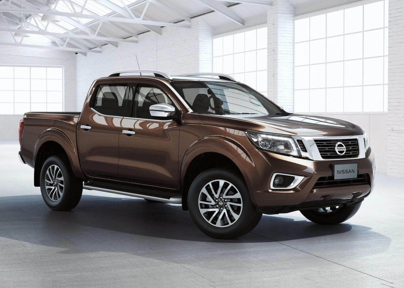 8099385-nissan-navara.jpg