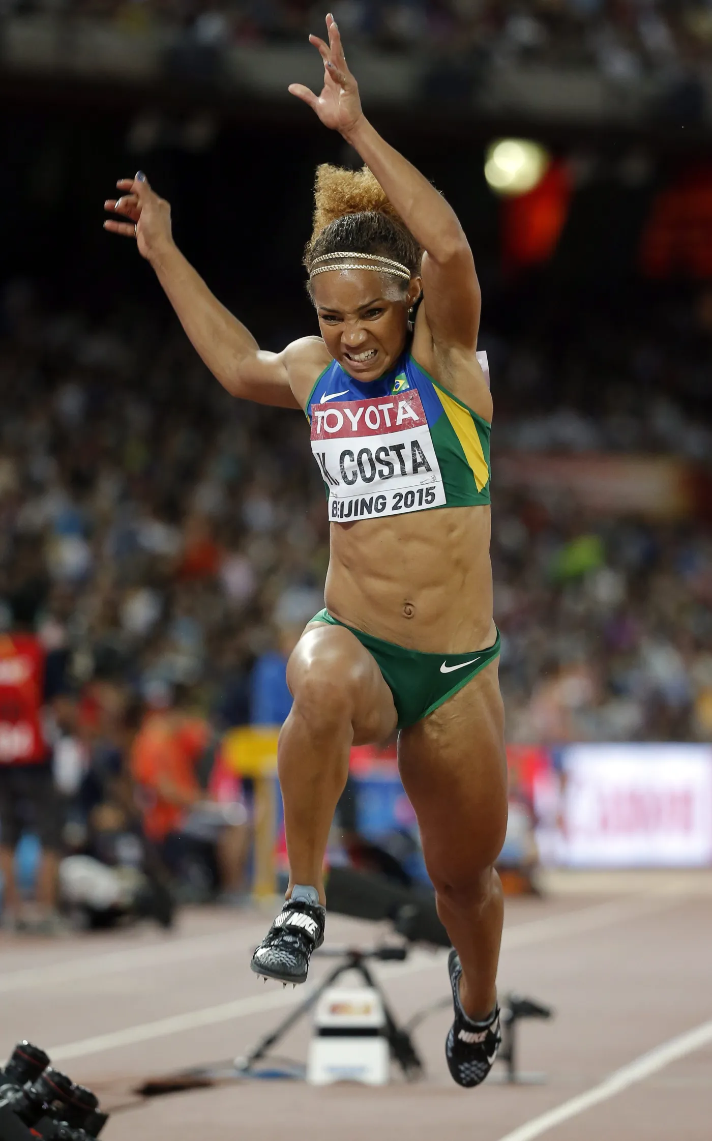 8126910-keila-costa.jpg