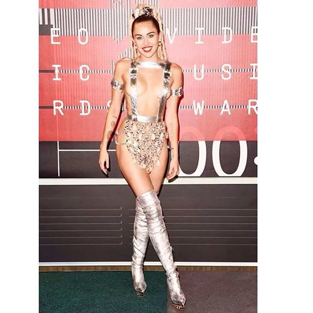 8149426-miley-cyrus.jpg