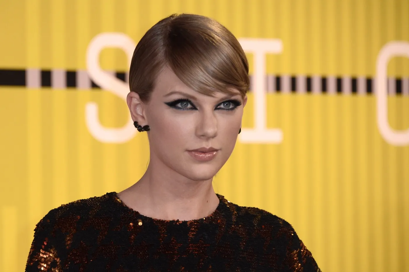 8151947-taylor-swift.jpg