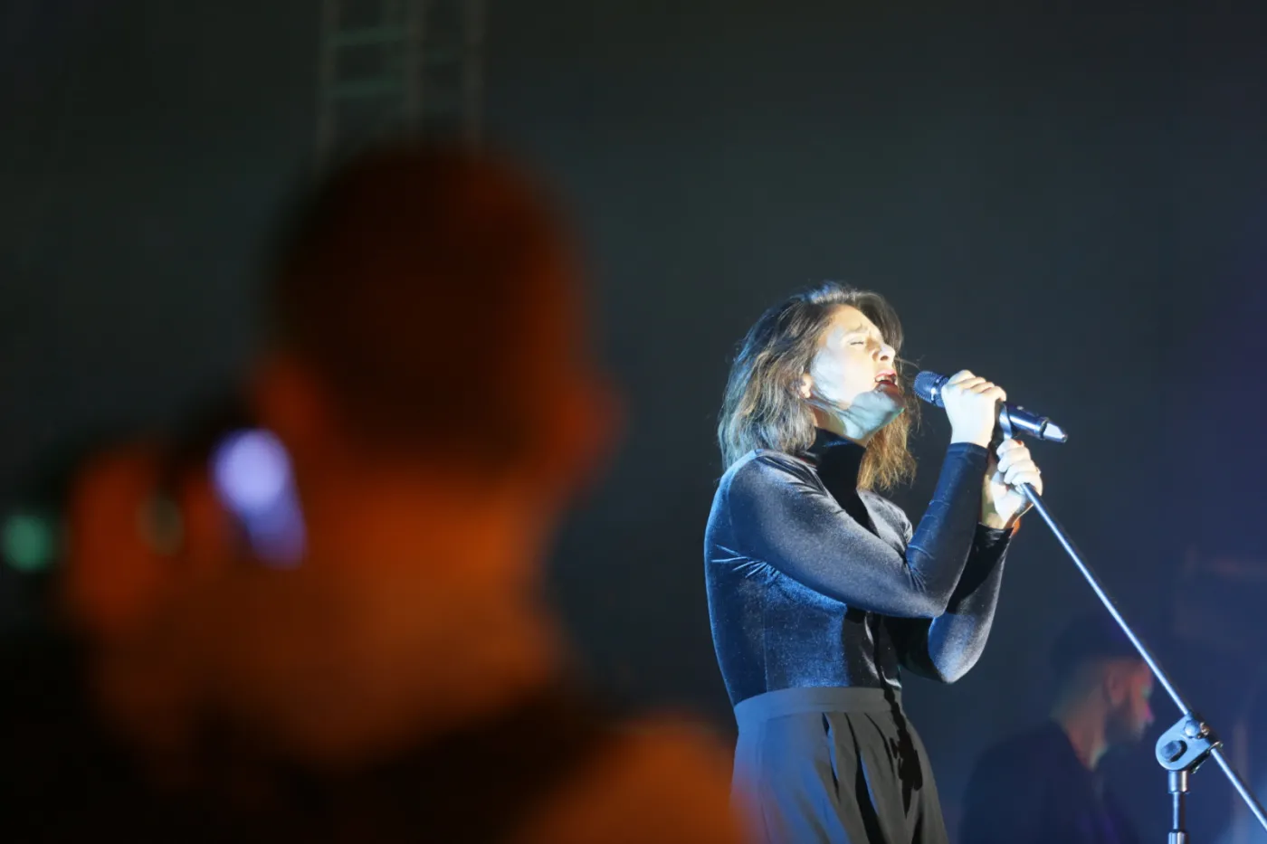 8171340-jessie-ware.jpg