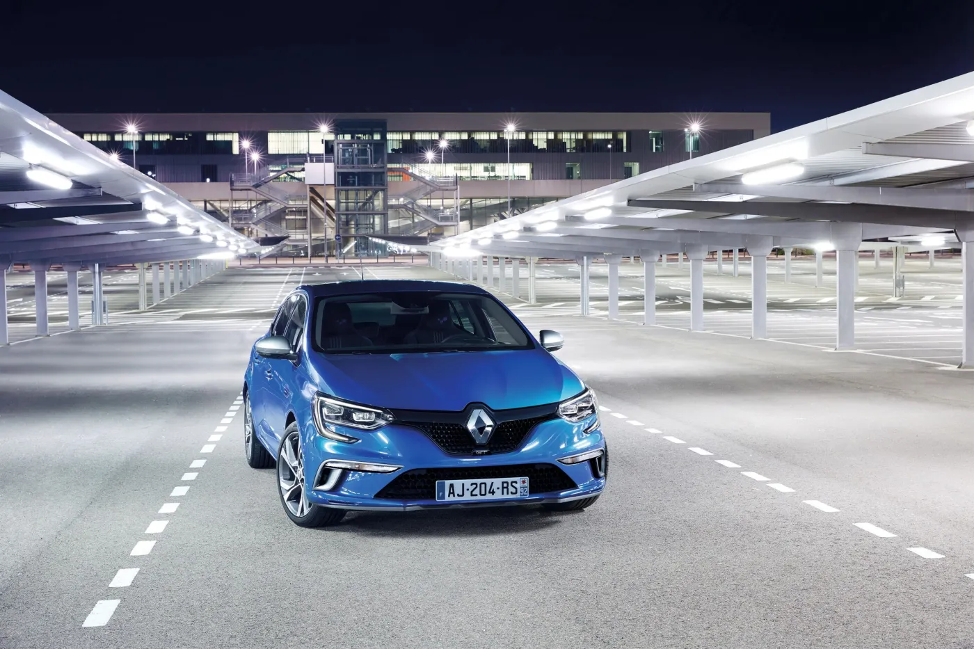 8180831-renault-megane.jpg