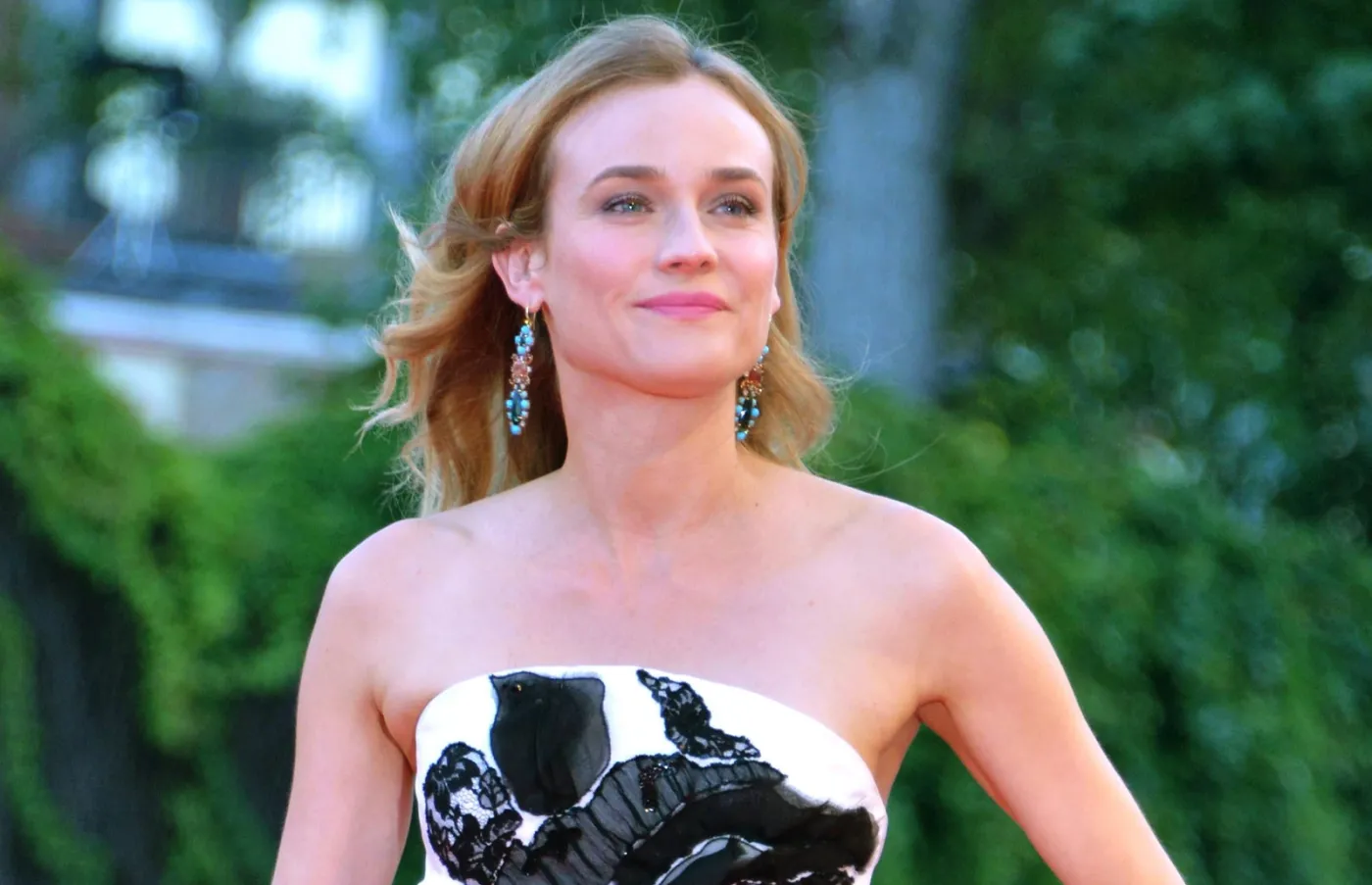8191448-diane-kruger.jpg