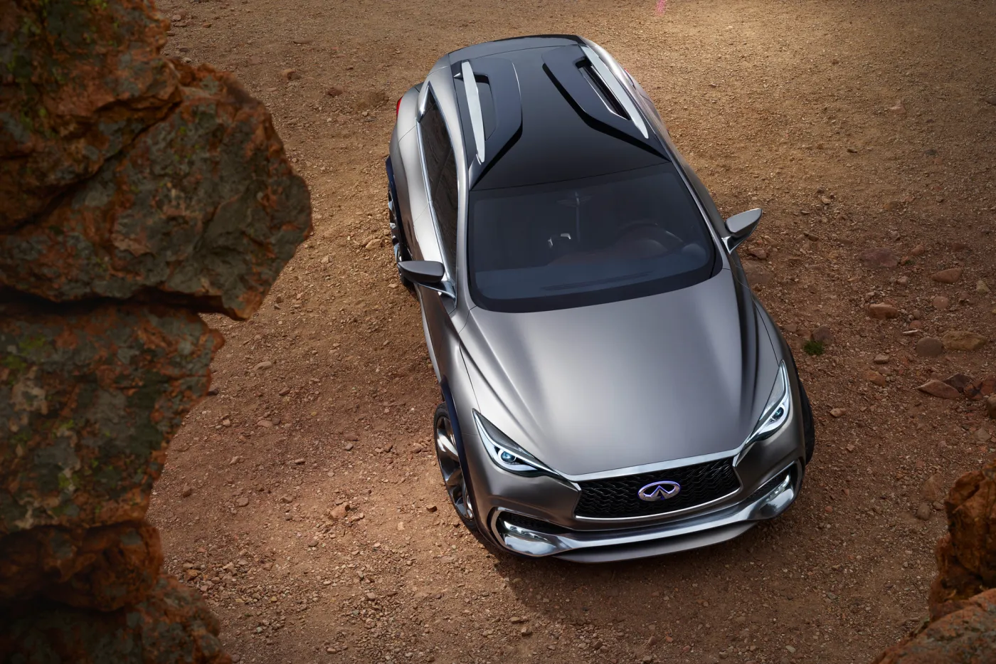 7528382-infiniti-qx30.jpg