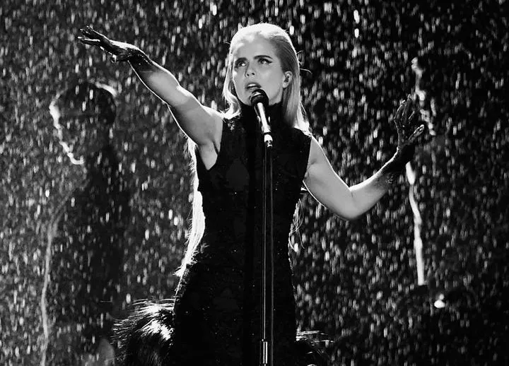 7743969-paloma-faith.jpg