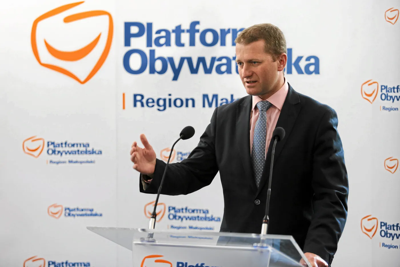 7863248-ireneusz-ras.jpg
